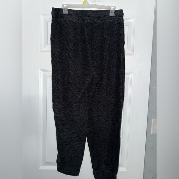 Offline by Aerie sweatpants - Picture 2 of 7